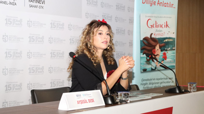 Minikler salonu doldurdu: Kitap Fuarı'nda Ayşegül Dede söyleşisi!