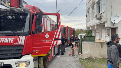 İstanbul'da korku dolu anlar: Alevlerin arasında kaldılar!