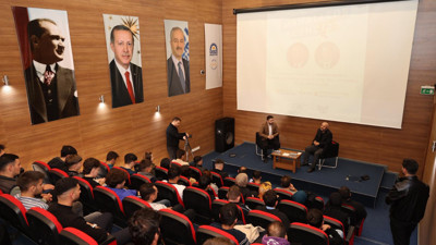 Zinnur Büyükgöz, gençlerle bir araya geldi