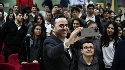 Yasin Özlü, gençlerle bir araya geldi