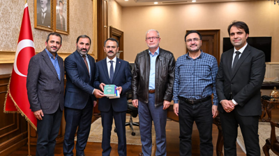 Ufka Yolculuk Yarışması Kocaeli Temsilcileri, İlhami Aktaş'ı ziyaret etti