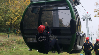 İtfaiye Dairesi Başkanlığı'ndan gerçeği aratmayan tatbikat!