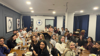 Kocaeli Üniversitesi öğrenci kulüpleri dayanışma yemeğinde buluştu! Uğur Saral yalnız bırakmadı