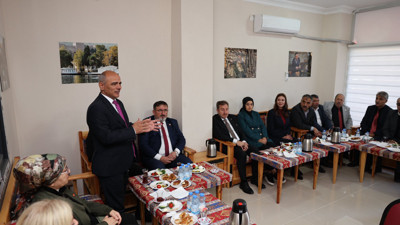 Şener Söğüt, muhtarlarla bir araya geldi