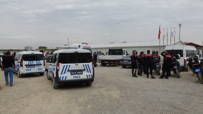 Malatya'da sopalı-bıçaklı kavga!