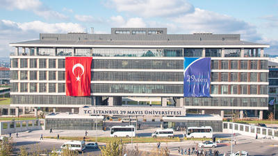 İlahiyat Fakültesi Felsefe ve Din Bilimleri Bölümü'ne profesör aranıyordu: O isim yeniden gündemde!