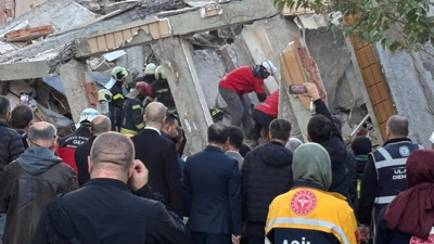 Gebze'deki yıkılan binanın eski görüntüleri ortaya çıktı