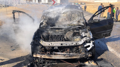 Adıyaman’da panik anları: Seyir halindeki araç yandı