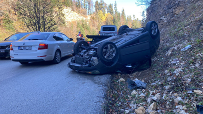 Bolu'da trafik faciası: Tepetaklak oldu!