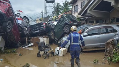 Filipinler'i tayfun vurdu: Ölü sayısı artıyor!