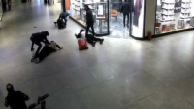 AVM’lerde kıyafet deneme bahanesiyle 1 milyon liralık vurgun