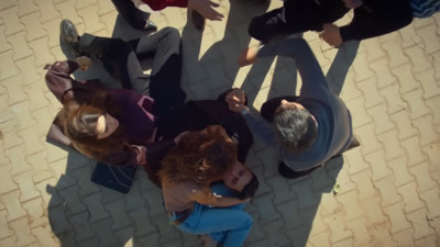 Uzak Şehir 38 Bölüm Fragmanı Şahin Kendini Vurdu! Uzak Şehir Yeni Bölüm Boran Uyandı