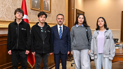 Kocaeli Üniversitesi Space Roket Takımı İlhami Aktaş'ı ziyaret etti