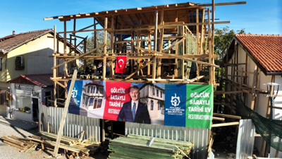 Saraylı’da tarihi yapı aslına uygun yenileniyor