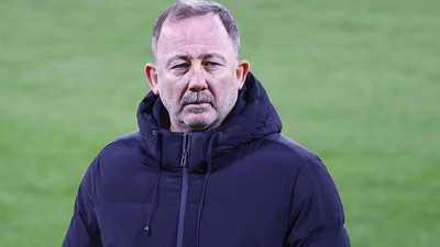 SERGEN YALÇIN ANJİYO OLDU: Beşiktaş Teknik Direktörü Sergen Yalçın Kaç Yaşında?