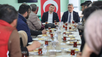 Kandıra'da önemli toplantı... Erol Ölmez ruhsatsız işyeri sahipleriyle bir araya geldi