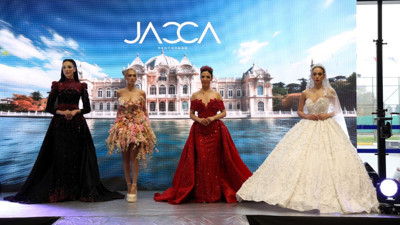 Evlilik Fuarı'nda gelinlik defilesi büyüledi