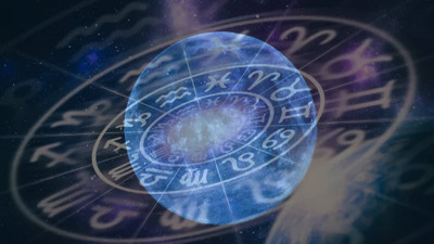 2025 ARALIK DOLUNAYI BURÇLARA ETKİSİ | Süper Ay Burçları Nasıl Etkileyecek?