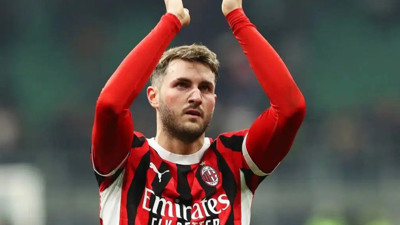 Santiago Gimenez Kimdir, Kaç Yaşında, Nereli?