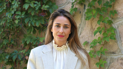 Zeynep İnanoğlu Kimdir, Kaç Yaşında? Kiminle evli? Kimin kızı?