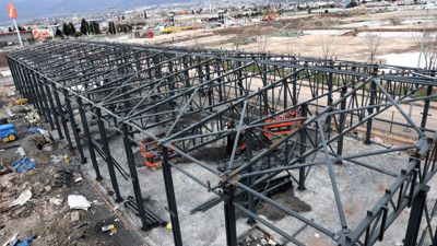 İtfaiye Depo Binası'nda çoğu bitti azı kaldı!