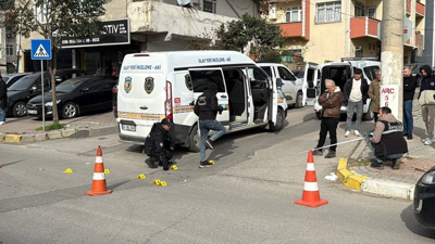 Kurşunlayıp kaçtılar; Diş polikliniğine silahlı saldırı!