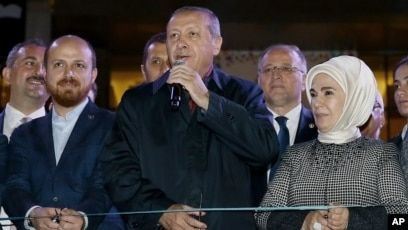 Erdoğan ailesi o ismin biletini kesti! - Resim: 1