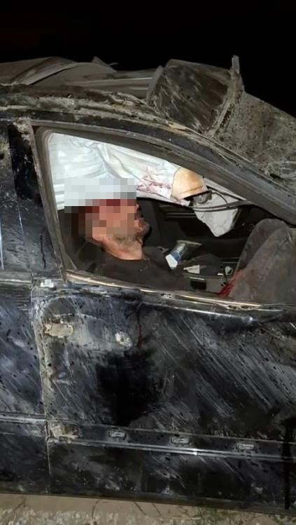 Kontrolden çıkan araç taklalar atarak tarlaya uçtu! - Resim : 4