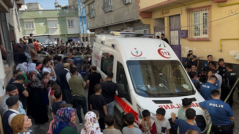 Gaziantep'te dehşet: Ailesini öldürüp intihar etti