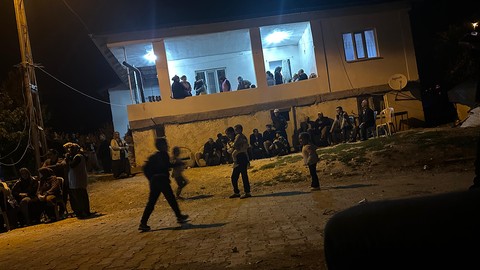 Adana'da kan donduran olay: Annesini önce bıçakladı sonra bastonla boğdu!