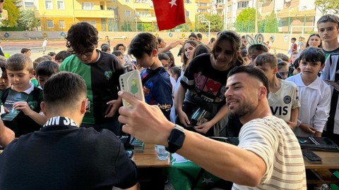 Oğulcan Çağlayan ve Onur Öztonga’ya sevgi seli