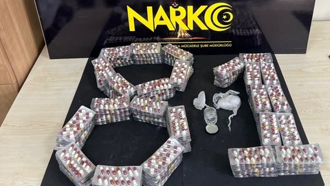 Düzce'de uyuşturucu operasyonu: Binlerce sentetik ecza maddesi ele geçirildi!
