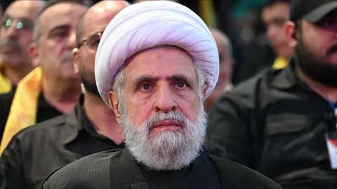 Hizbullah'ın yeni lideri belli oldu! Eski Nasrallah yardımcısı Naim Kasım yeni lider seçildi
