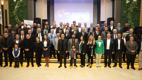 Kars'ın işgalden kurtuluşunun 104.yılı kapsamında etkinlik düzenlendi! Sertif Gökçe'de katıldı
