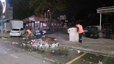 Körfez’de temizlik gece de sürüyor