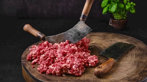 Bir gıda skandalı daha: Vatandaşa neler yedirmişler...