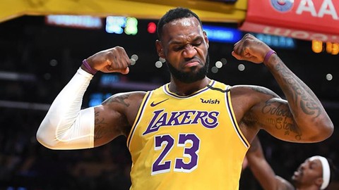 Kim der LeBron James 40 yaşında!