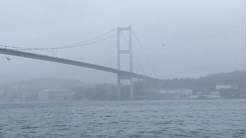 Boğaz trafiğine sis engeli!