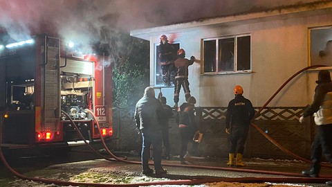 Sakarya'da yangın: Kullanılamaz hale geldi!