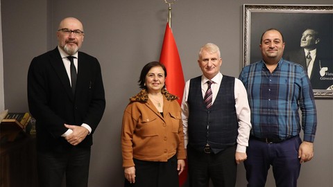 İzmit Belediyesi'nden İlçe Milli Eğitim Müdürü İhsan Özkan'a ziyaret