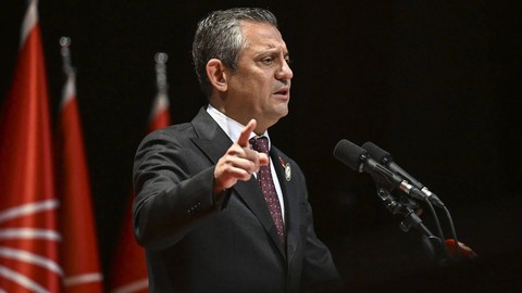 Özgür Özel: Bir gazetecinin saçına zarar gelirse sorumlusu Devlet Bahçeli'dir