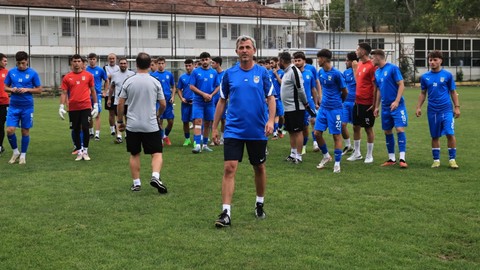 Belediye Derincespor: Nuri Çolak ve ekibine güvenimiz tam
