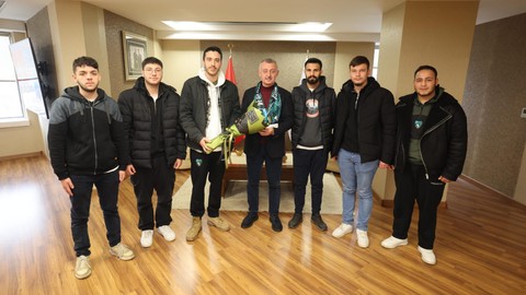 Üni Hodri Meydan’dan Büyükakın’a ziyaret