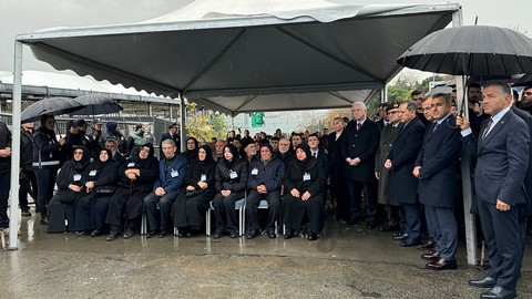 Beşiktaş şehitleri için duygusal anma