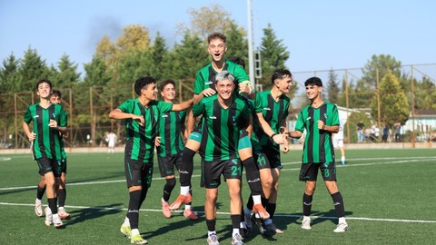 Kocaelispor U-17 Ümraniye’yi devirdi! “2-1”
