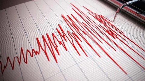 O şehirde deprem