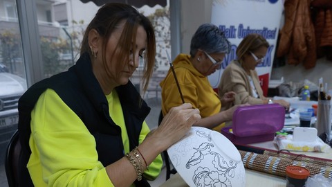 Emekli kadınlar bu kursla yeniden iş sahibi oluyor