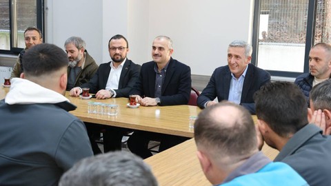 Bünyamin Çiftçi, Temizlik İşleri Müdürlüğü personelleriyle bir araya geldi