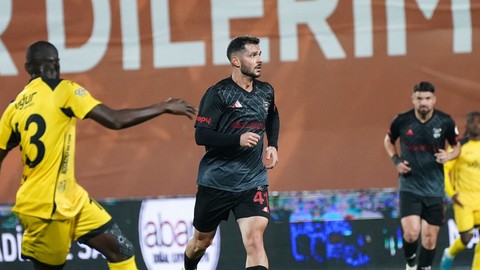 İstanbulspor kaçtı, Pendikspor yakaladı! “1-1”