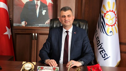 Gölcük Belediye Başkanı Ali Yıldırım Sezer'den yeni yıl mesajı